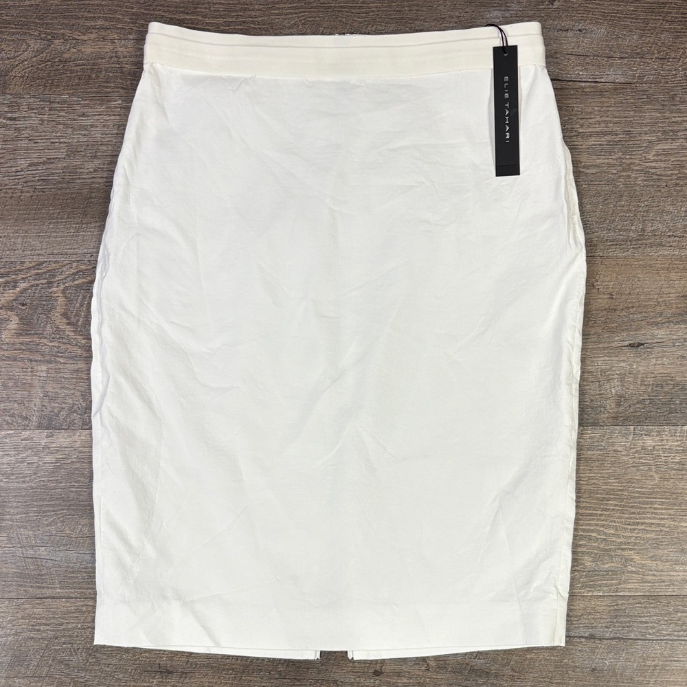 Elie Tahari White Pencil Skirt – Size 4 – NWT